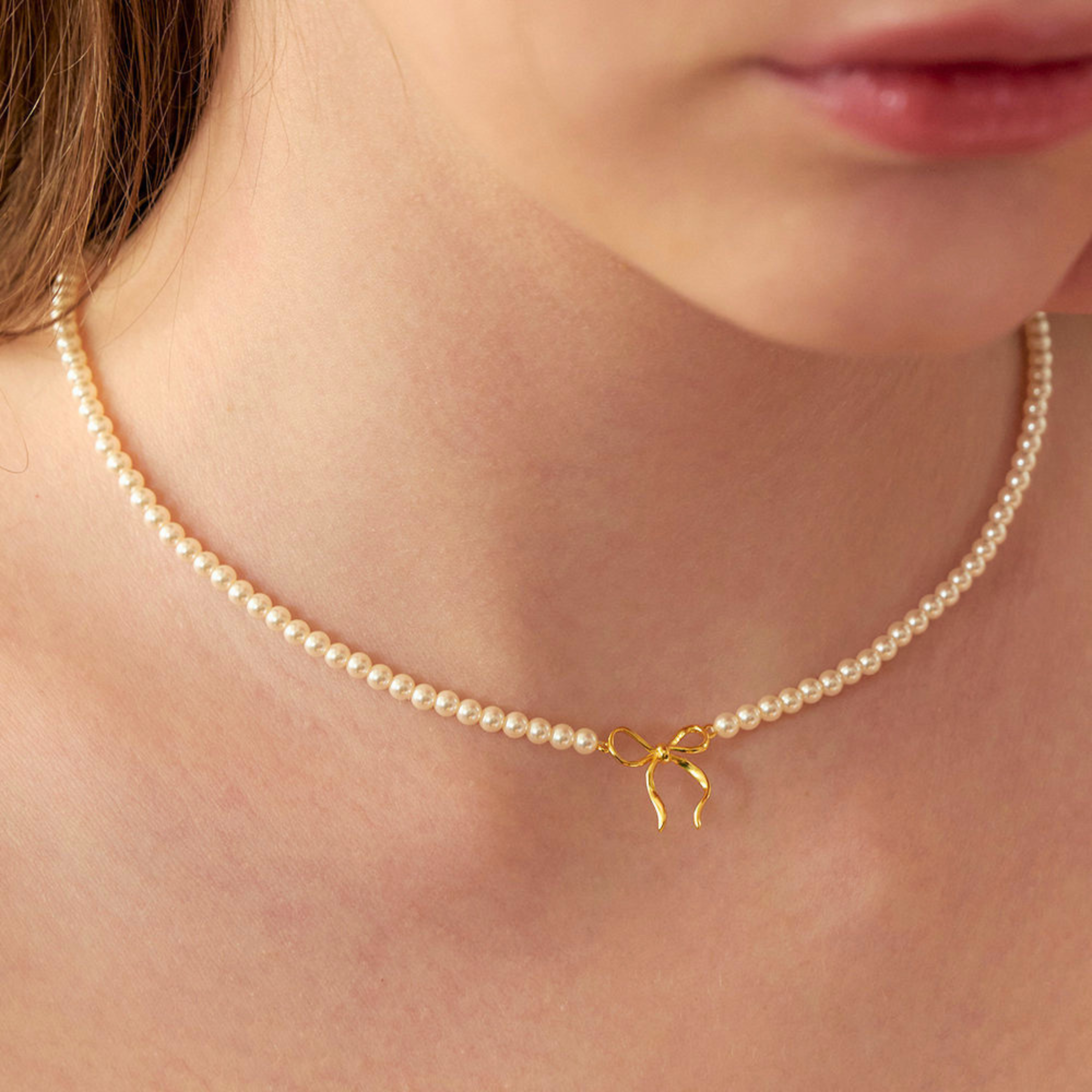 Copper Pearls Bow Necklace